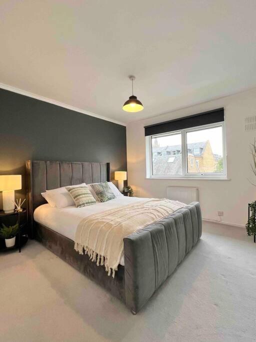 Beautiful Windsor 2 Bed, Perfect Location, 5 Mins Walk To Centre, Free Parking, Legoland, Ascot Apartment Ngoại thất bức ảnh